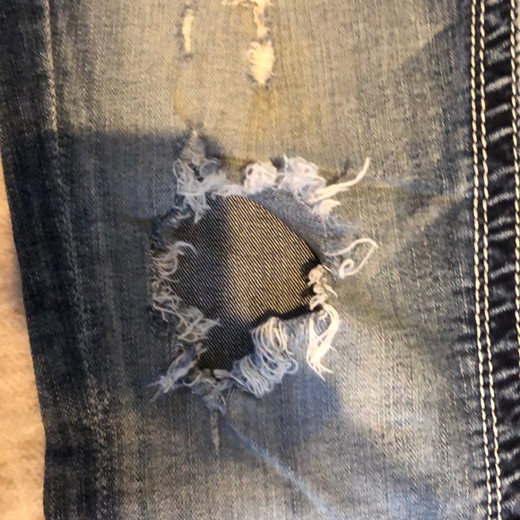 Jeans - Picture 2 of 5